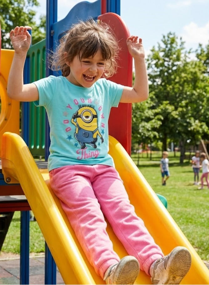 Minions Girl T-Shirt100%cotton