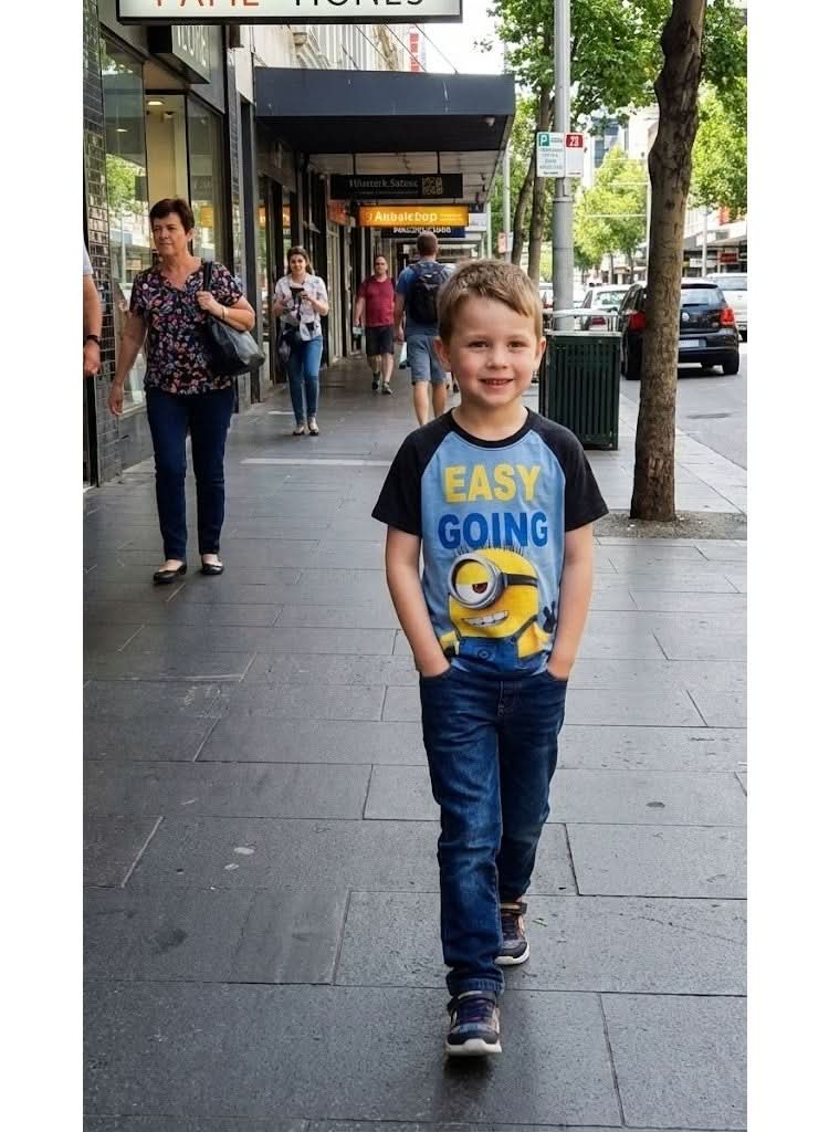 Minions Easy Going Grey T-Shirt for Boys - photo 2 - KIDS Tv Egypt